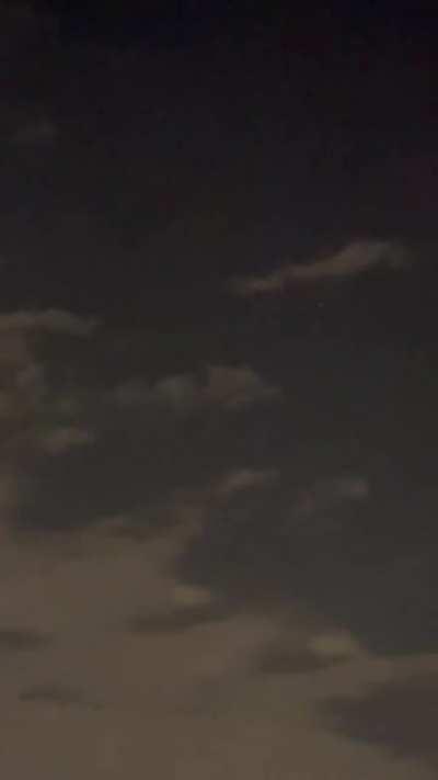 Anyone is Nashville seeing these lights right now? I feel like I’m not lucky enough to be seeing a ufo so I need a second eye