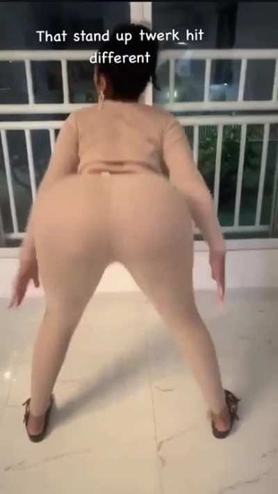 Stand up twerk hit different