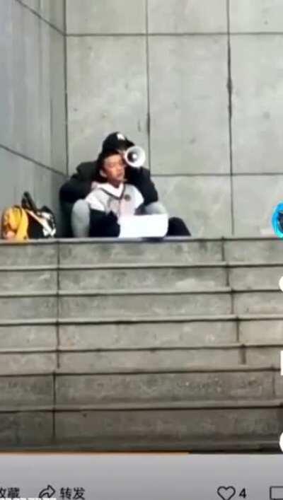 昆明被击毙嫌疑人临终发言（非NSFW，无被爆头场面）