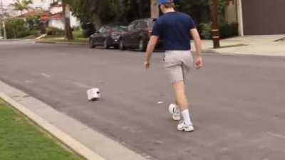 rare footage of USPS delivering my keycaps