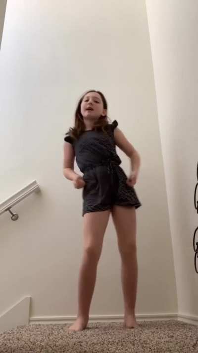 Just a kinda bad dance but I'll still post it