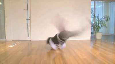 POV: Majima apologises for beating you to a pulp in his club