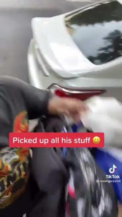 Tik toker asks homeless guy how he can make him smile, and so he gets him everything he needs