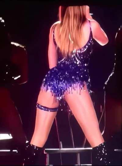 Taylor Swift - Live Tour 2 of 2 - Looped, Cropped, Slowed, Brightened, Ai'd and RIFE'd