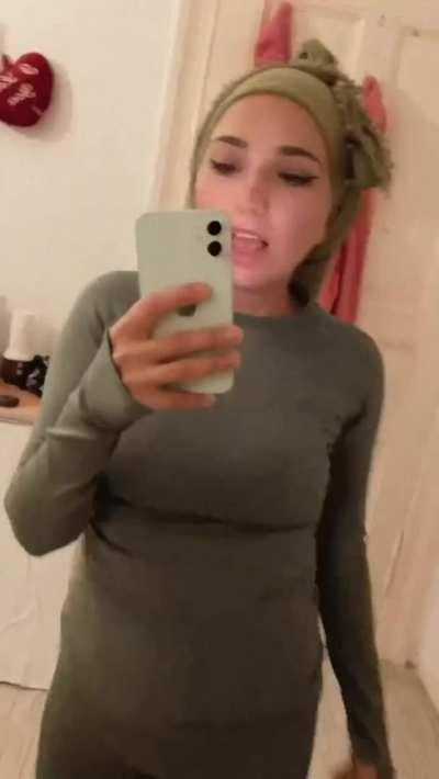 I was wondering how many of you would genuinely fuck me