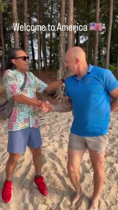 Kem palty in US 🤣🤣🤣