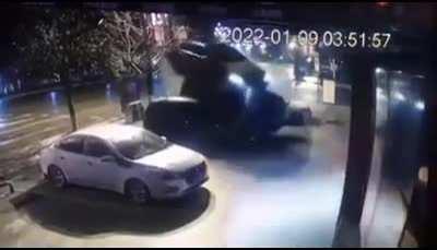 Is this a perfect fit for this sub?