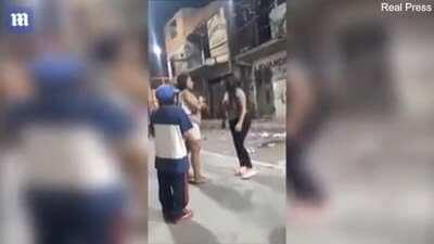 Girl fight in El Salvador