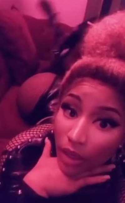 I [F19] Rp as Nicki Minaj you must have a scenario ready!! ;)