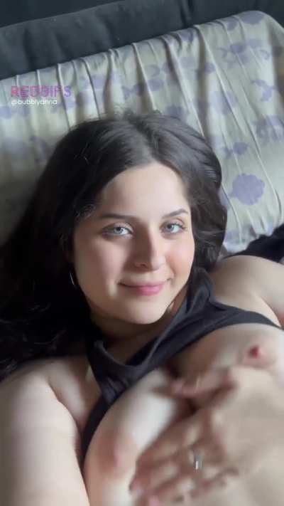 I never get tired of showing my tits on here