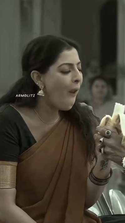 Varalaxmi HOT (Eating banana)