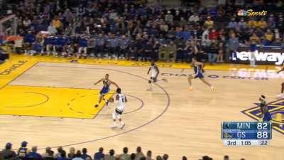 [Highlight] Anthony Edwards with the steal and the dunk to cut the lead to 4!