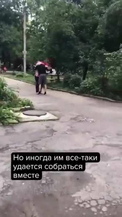 Soldiers coming home compilation (enjoy it before a mod removes it)