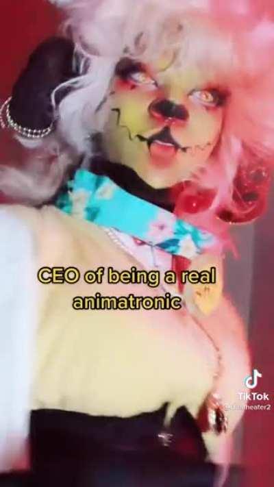 To be honest I think it’s cool and cringe at the same time 🤷🏻‍♀️