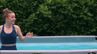 YT: „WIR TESTEN EURE PEVERSESTEN AMAZON PRODUKTE…“ von Joey‘s Jungle