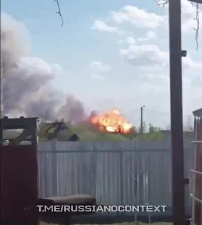 Explosion at the 51th GRAU Arsenal ammo depot near Melezhi, Vladimir Oblast. 22 April 2025