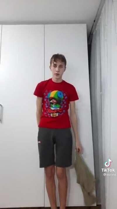 mans legs longer than a tree