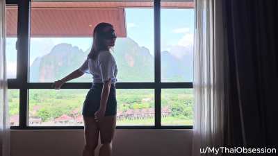 She undressed just for the view (and for me)