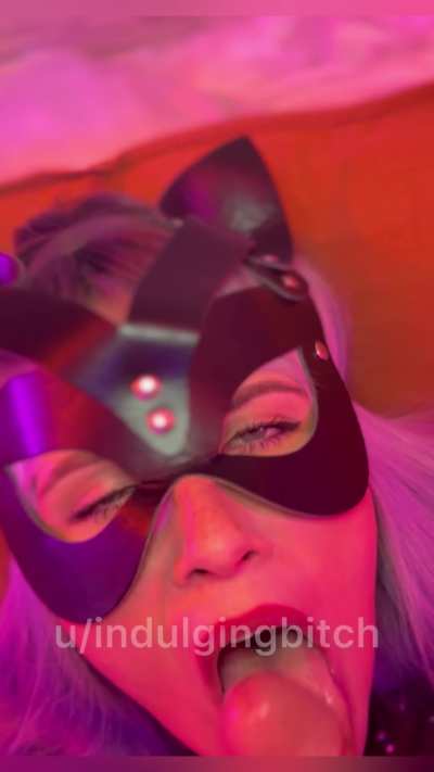 Let me please you master