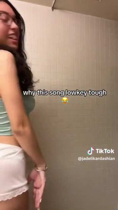 She should go all out