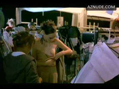 Jessica Alba - Paranoid (2000)