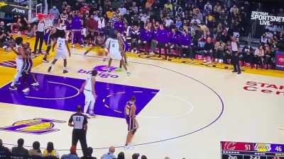 [Highlight] LeBron hugs Jarett Allen... and draws a foul?