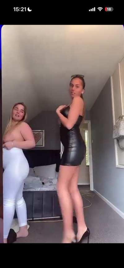 Lilly! Get off you fucking slut 😡