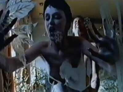 Keeley Hawes in karaoke