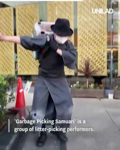 Litter pickers of Japan