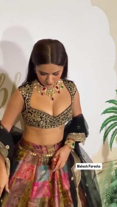 Avneet Kaur at Diwali Party - IG -October 2025