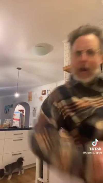 grandpa a vamp🧛‍♂️