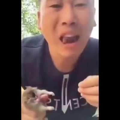 Ew... Nsfw cause mild gore