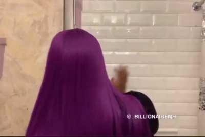 This is how we look thinking Queen Corina is the new support 🤭