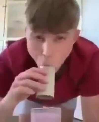 tenho tantas perguntas mas a principal é 