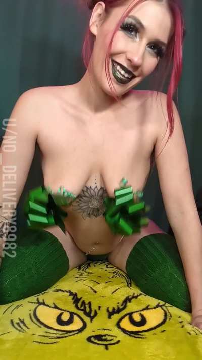 Presentable saggy tits 🎁