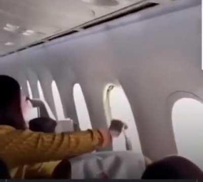 put the window back lady