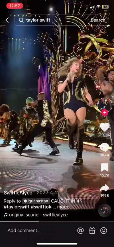 Watch until the end, Mommy bends over so beautifully