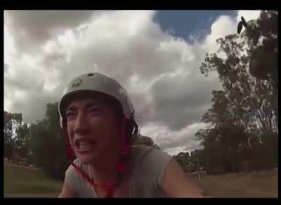 Жесткая поездка на велосипеде.