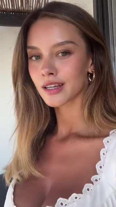 Another IG story - white dress in club