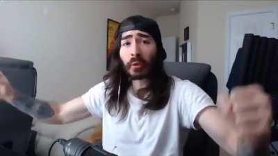 The entire Destiny community after seeing baby fallen