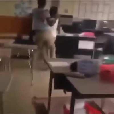 Lil nigga was getting beat by a sped nigga 😭