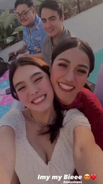 Analyn Barro & Sanya Lopez