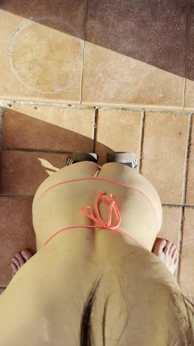 Trying on my new microbikini… the only proper way.