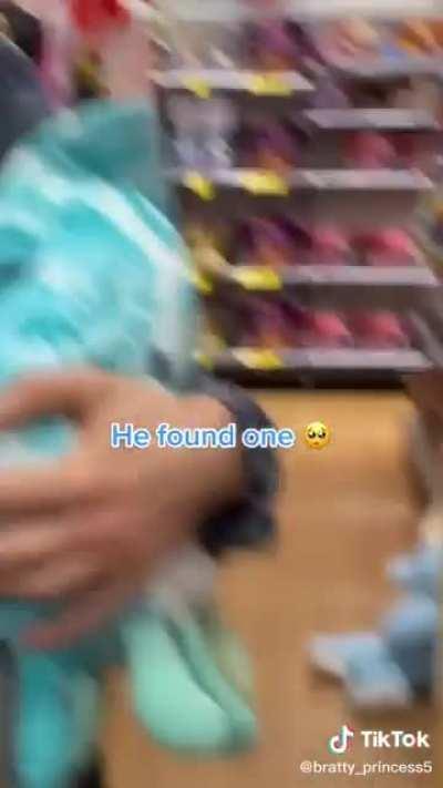 Yeah 🤗 daddy gave me a plushie on our date night 🤗