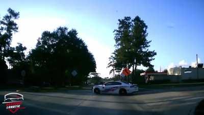 [USA] Truck blows stop sign and almost immediately gets pulled over