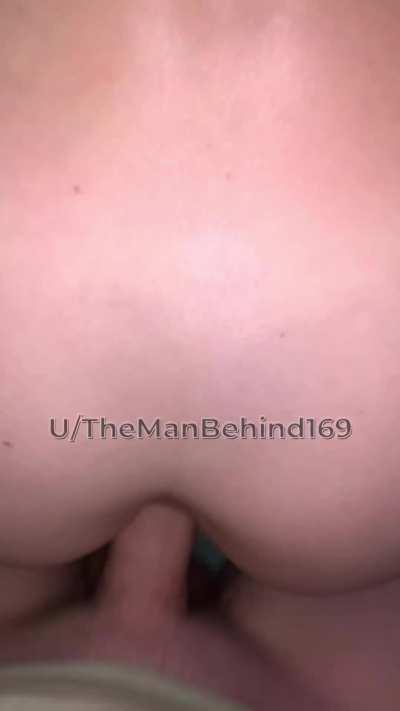 [00:05] “you’re gonna make me cum again” that was 3 with a couple squirts🔥🔥💦💦