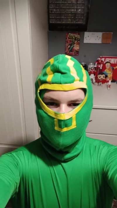 This would have been great for halloween but I only had the mask for halloween so I did kickass in his normal clothes but suited underneath like Clark Kent