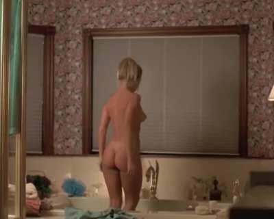 Jamie Pressly Bath Time