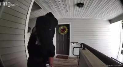 Perfect self-defense against armed robber / home invader