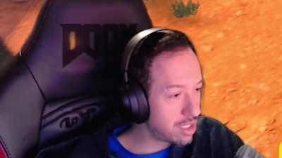 Mi novia cuando me mete la mano en el pantalon